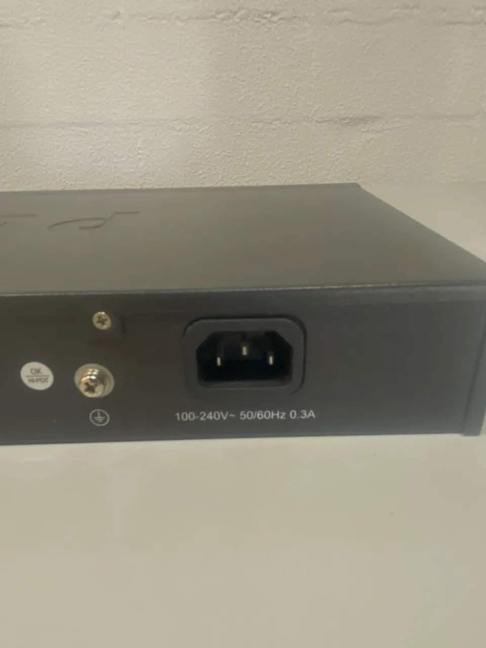 Switch Planet FNSW 1601 16 portas 10/100 Mbsp - Foto 5
