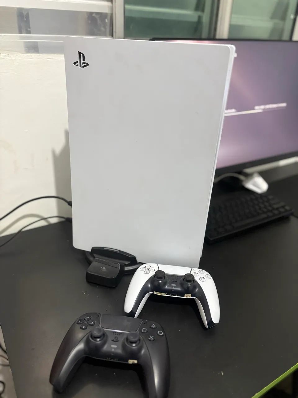 PS5 FAT COM LEITOR E 2 CONTROLES  - Foto 5