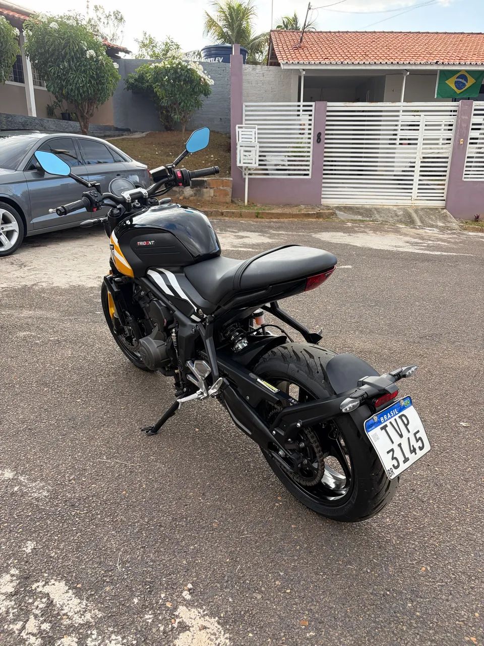 TRIUMPH TRIDENT 660 - ESTADO DE 0km - Foto 4