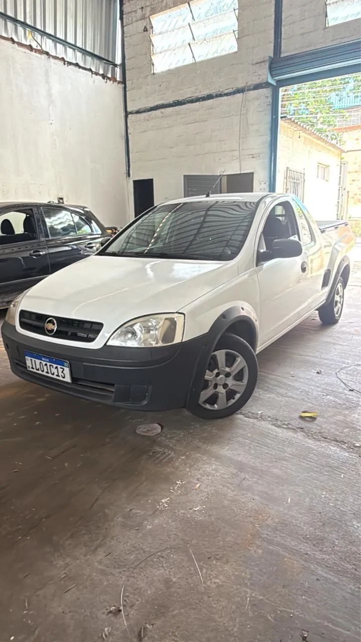 Chevrolet Montana MONTANA 1.8/ 1.8 Conquest FlexPower 8V 2004