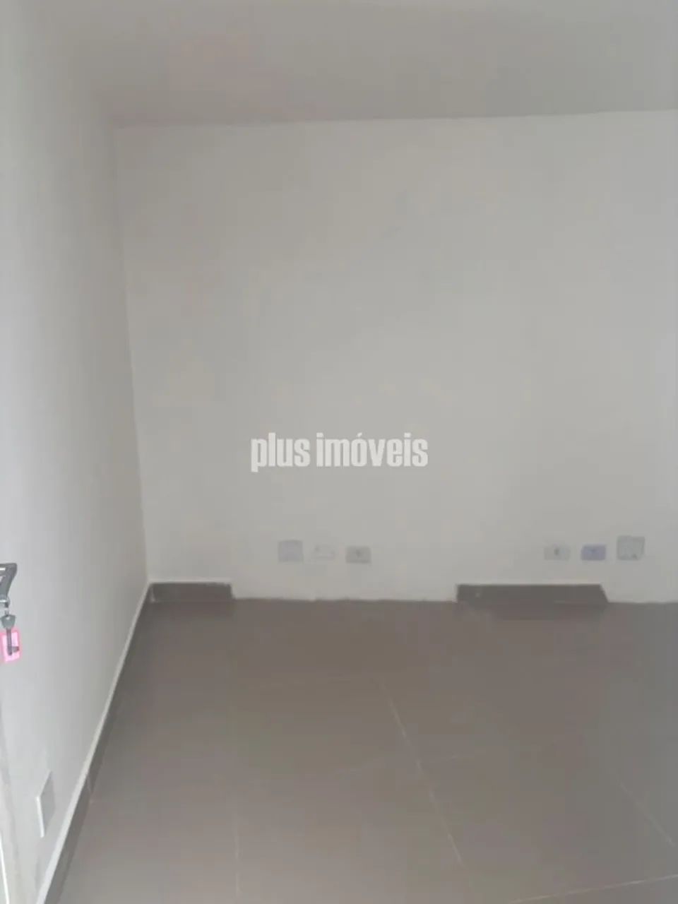 Sobrado comercial com 4 salas, 2 banheiros e cozinha - Foto 4