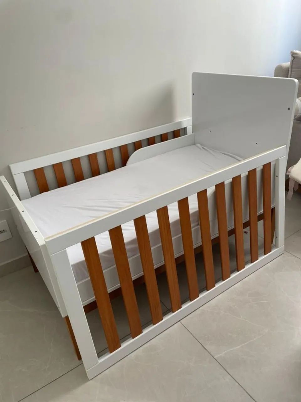 Berço/Cama madeira maciça 