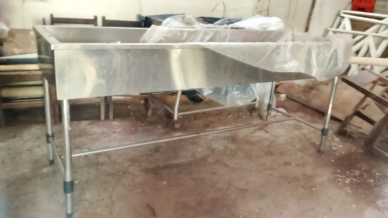 Expositor de peixe/gelo ( peça de inox)