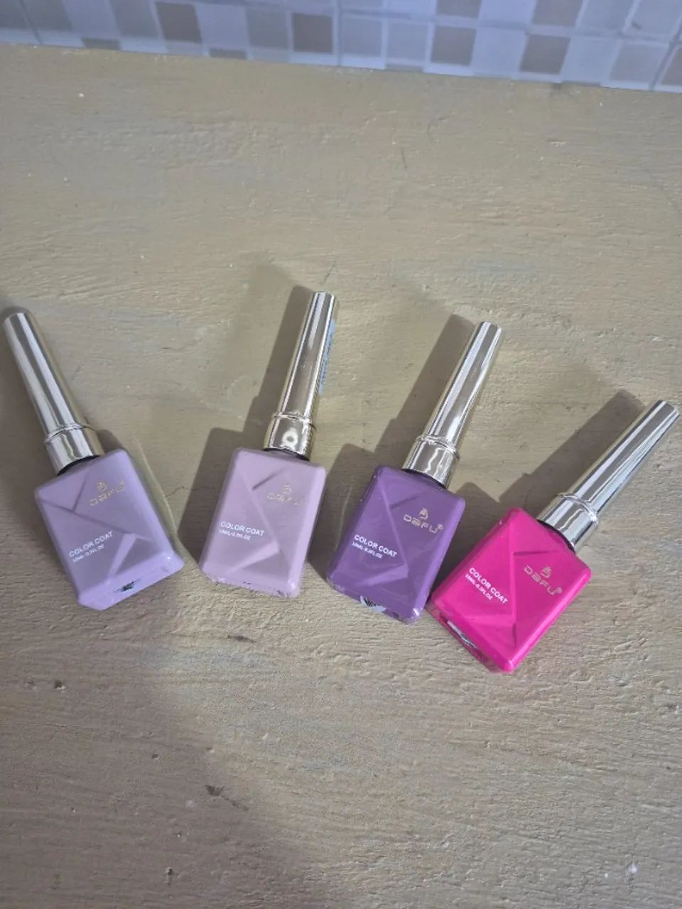 Esmalte em gel, e magnéticos.  - Foto 3