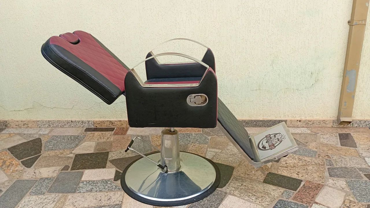 Cadeira de barbeiro  - Foto 3