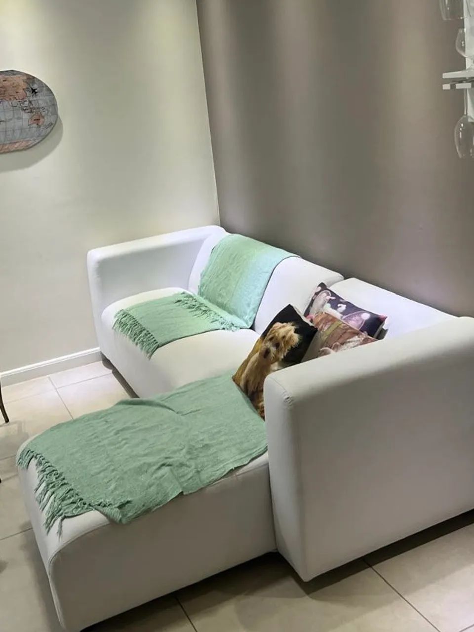 Sofa em courino 