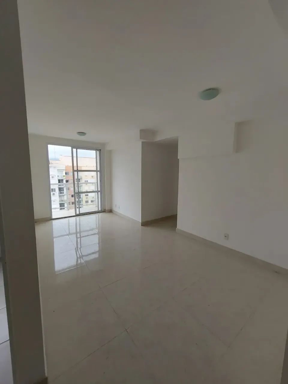 Anil ,Apto 2 quartos 55m2 com ITBI e RGI gratis, lazer e localização proxima a comercio e  - Foto 2