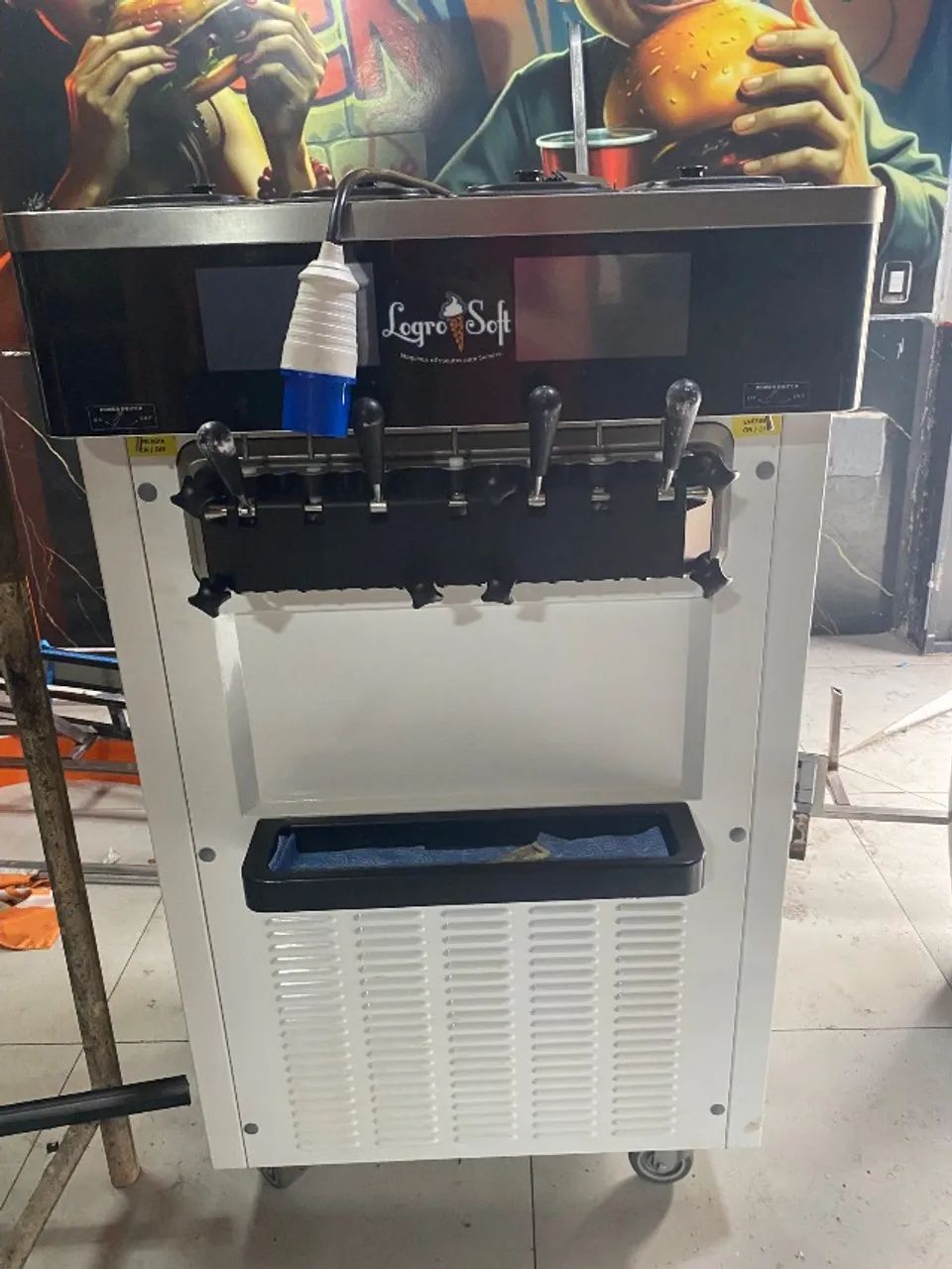Máquina de sorvete  - Foto 3