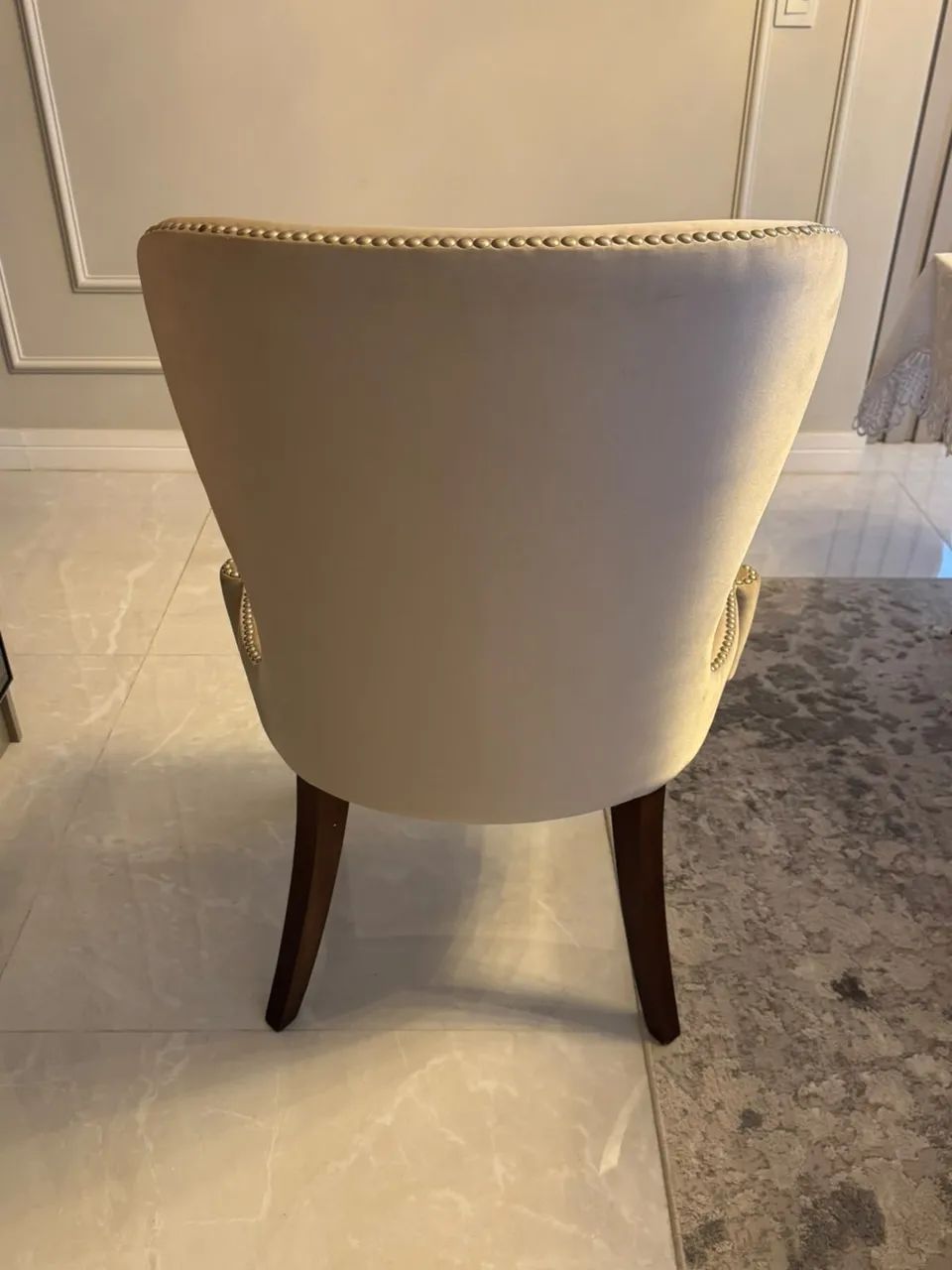 Cadeira para mesa de jantar ( pontas da mesa) - Foto 3