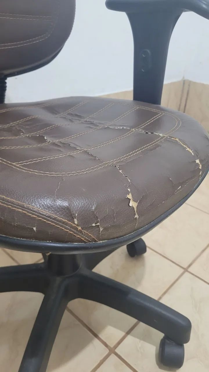 Cadeira giratória escritório  - Foto 2