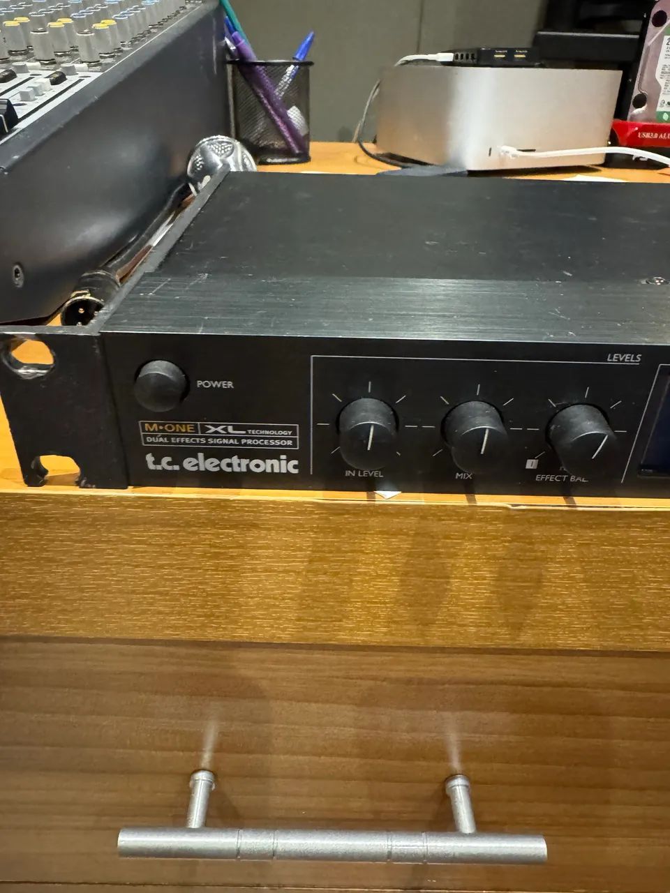 Processador De Efeitos Rack TC Electronic M-One - Perfeito Estado - Foto 2