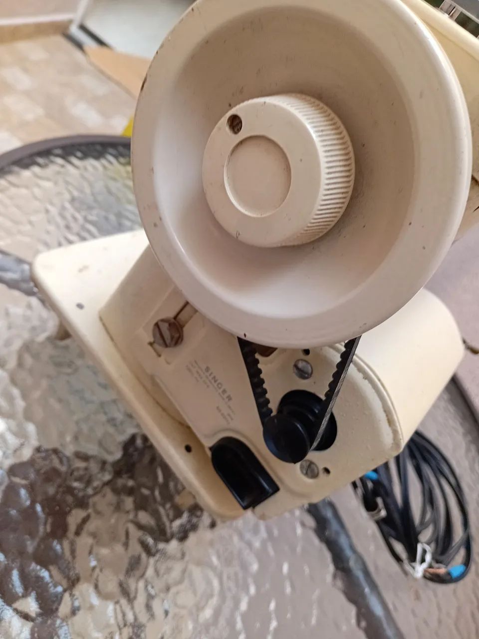 Máquina de costura - Foto 2