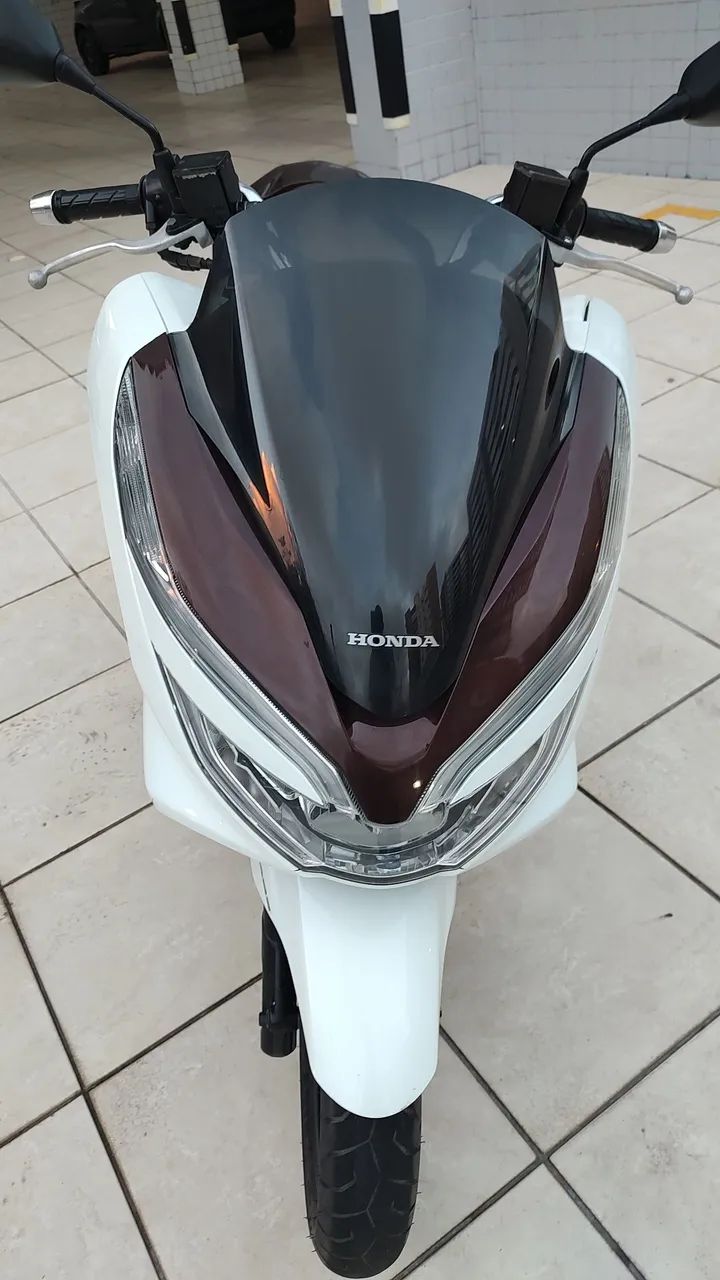 PCX 150  SUPER NOVA COM APENAS 16KM.