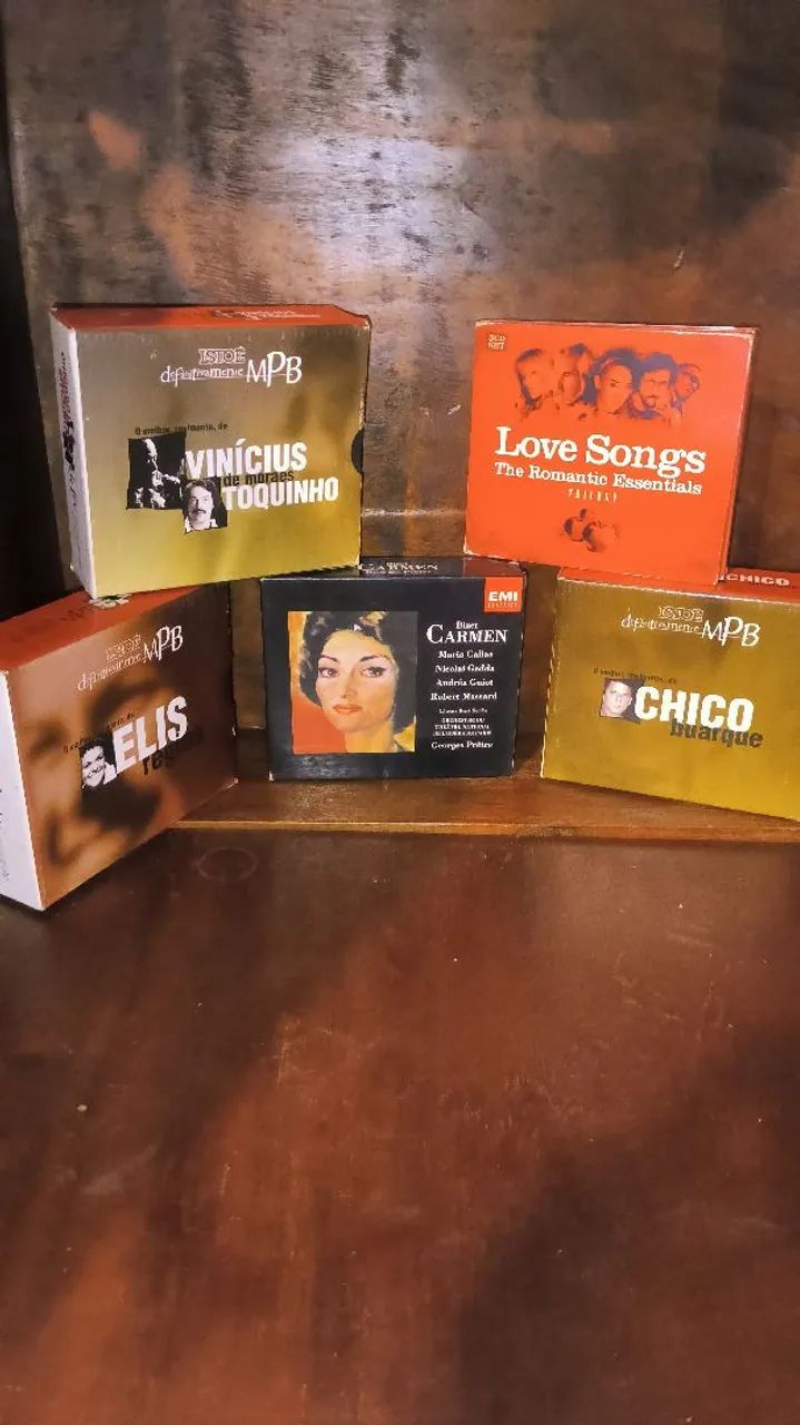Lote Coleção de CDs - MPB Raros, Ópera Clássica e Coletâneas Love Songs - Foto 3