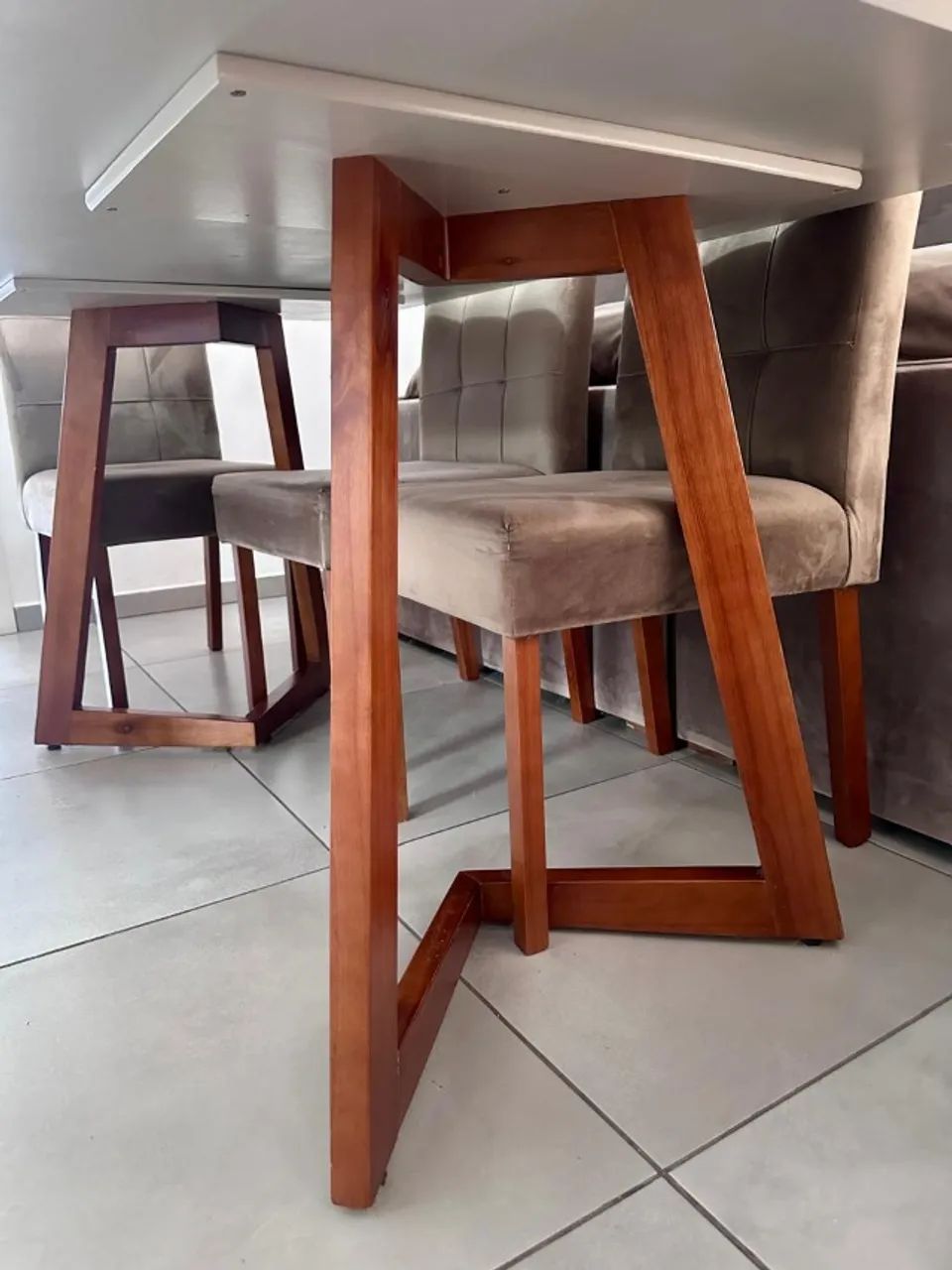 Dining Table - 6 Chairs - Glass Top - Solid Wood Legs65569087010817123