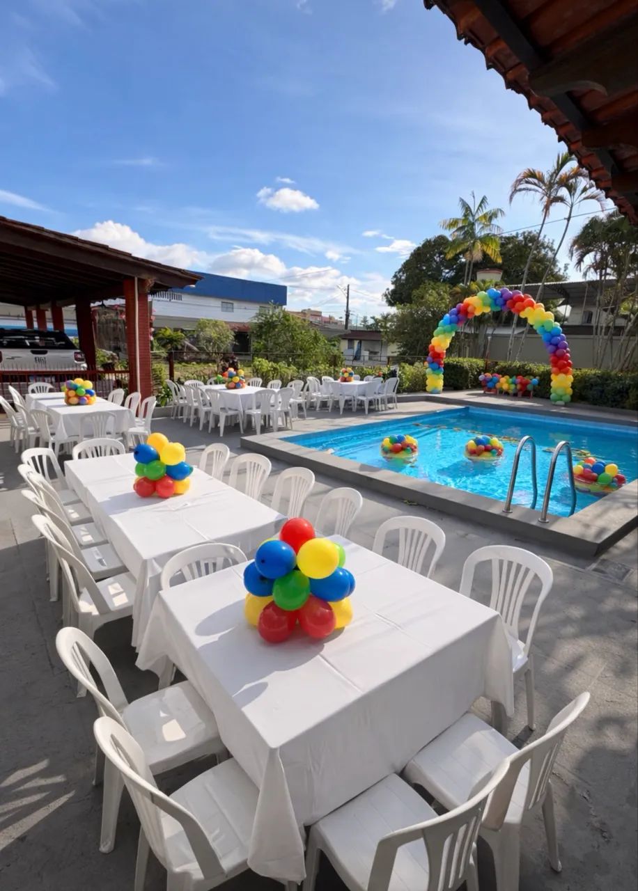 ALUGA-SE CASA PARA FESTAS E EVENTOS COM PISCINA