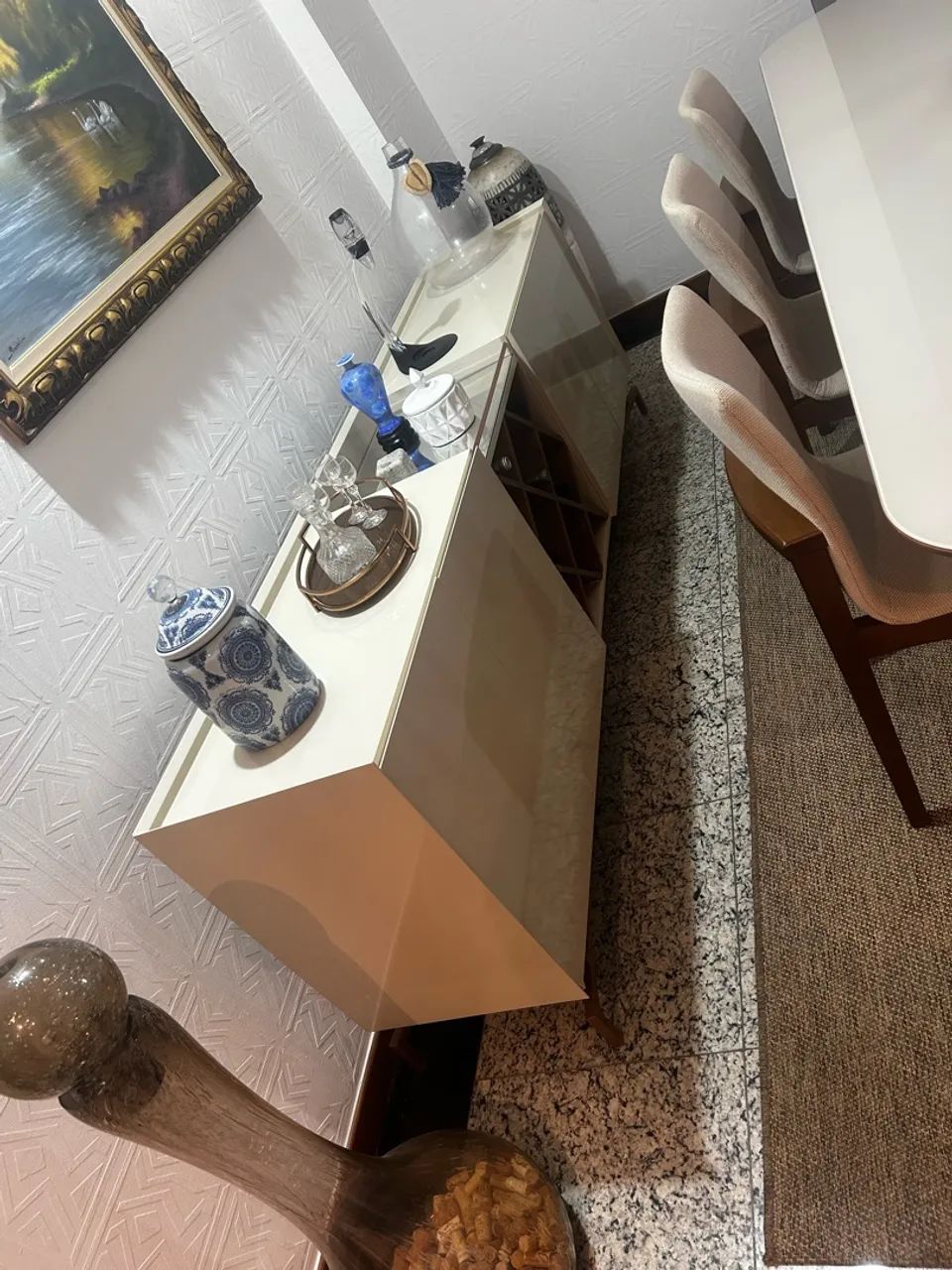 Mesa, cadeiras, tapete e rack para sala de jantar. - Foto 4