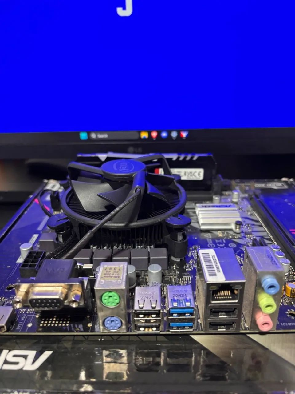 Placa Mãe H510M + i5 11400f Funcionando Perfeitamente - Foto 2