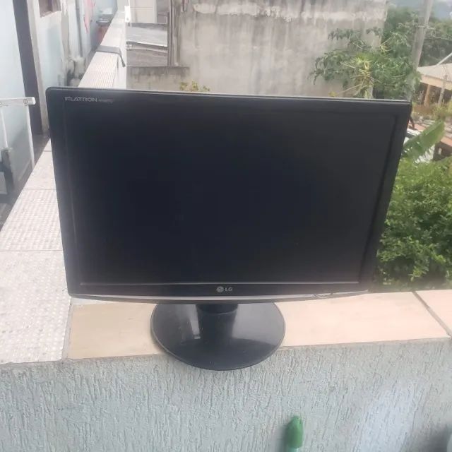 monitores LG Samsung Dell  e um positivo  - Foto 2
