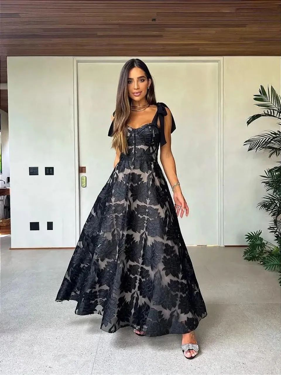 Vende se dois vestidos - Foto 2