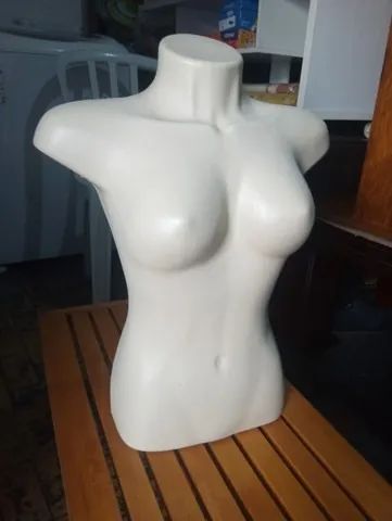 busto feminino 