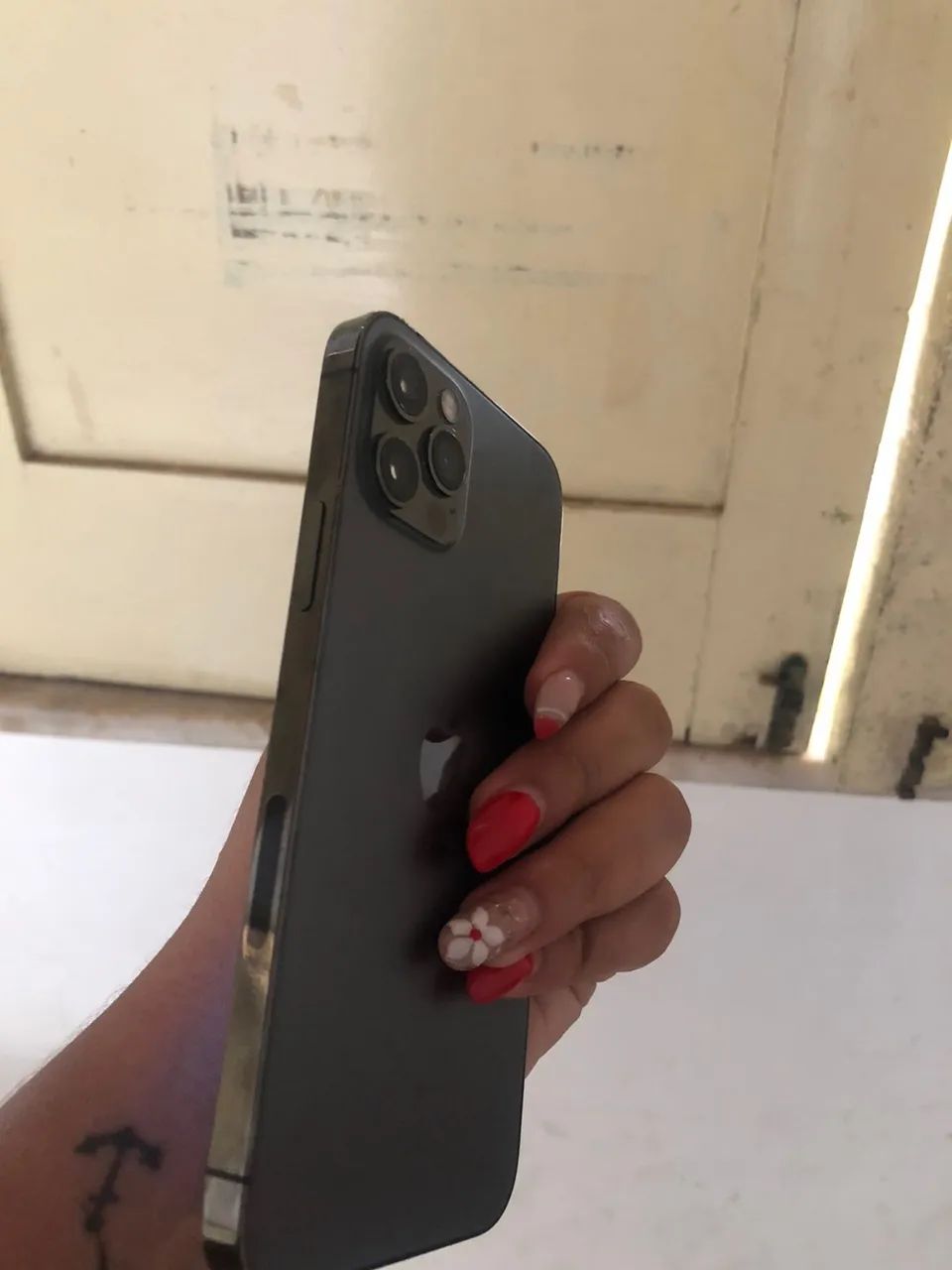 Vendo IPhone 12 Pro  - Foto 5