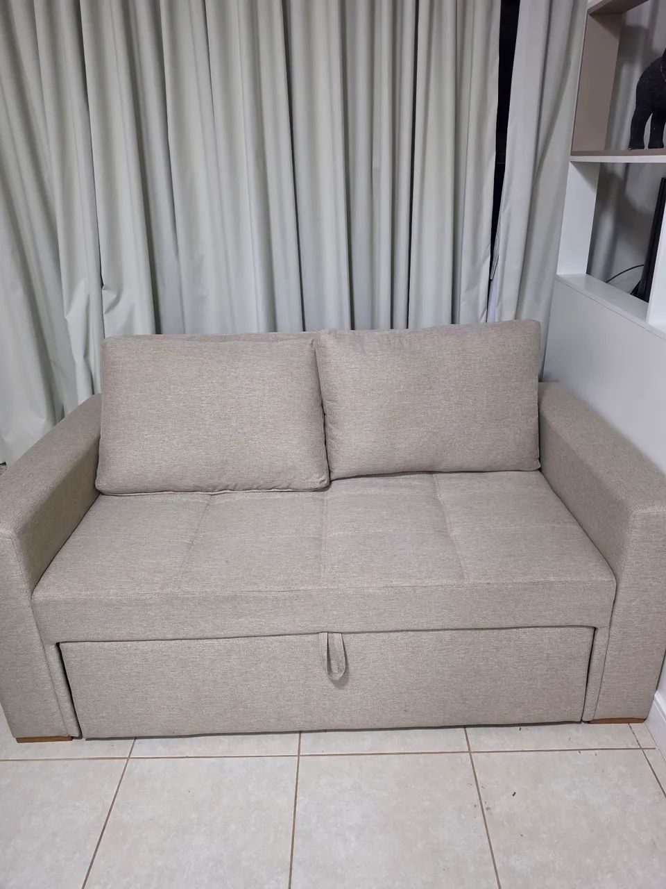 Vendo sofá cama novo ( 5 meses de uso)