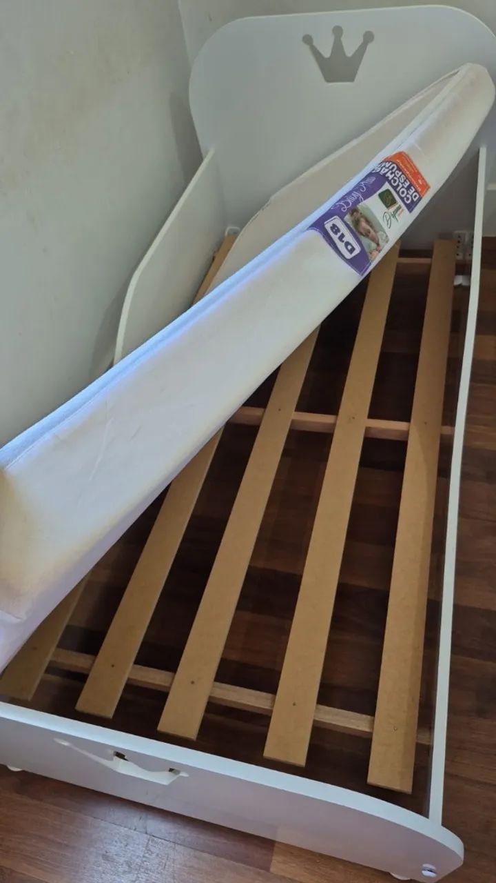 Cama infantil com colchão  - Foto 2