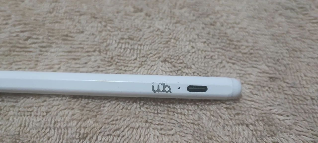 iPad 7a geração rosê 32gb com caneta (não é Apple Pencil) e capa magnética. - Foto 3