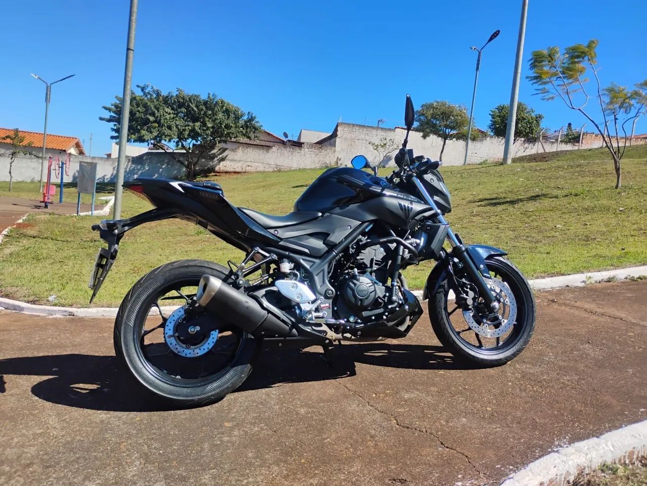 Yamaha MT03 2018 - Foto 3