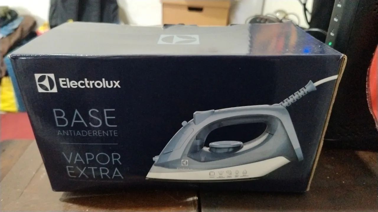 Ferro de passar Eletrolux 