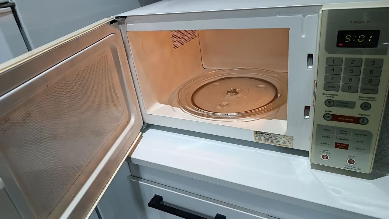 Microondas Brastemp 30L - Foto 3