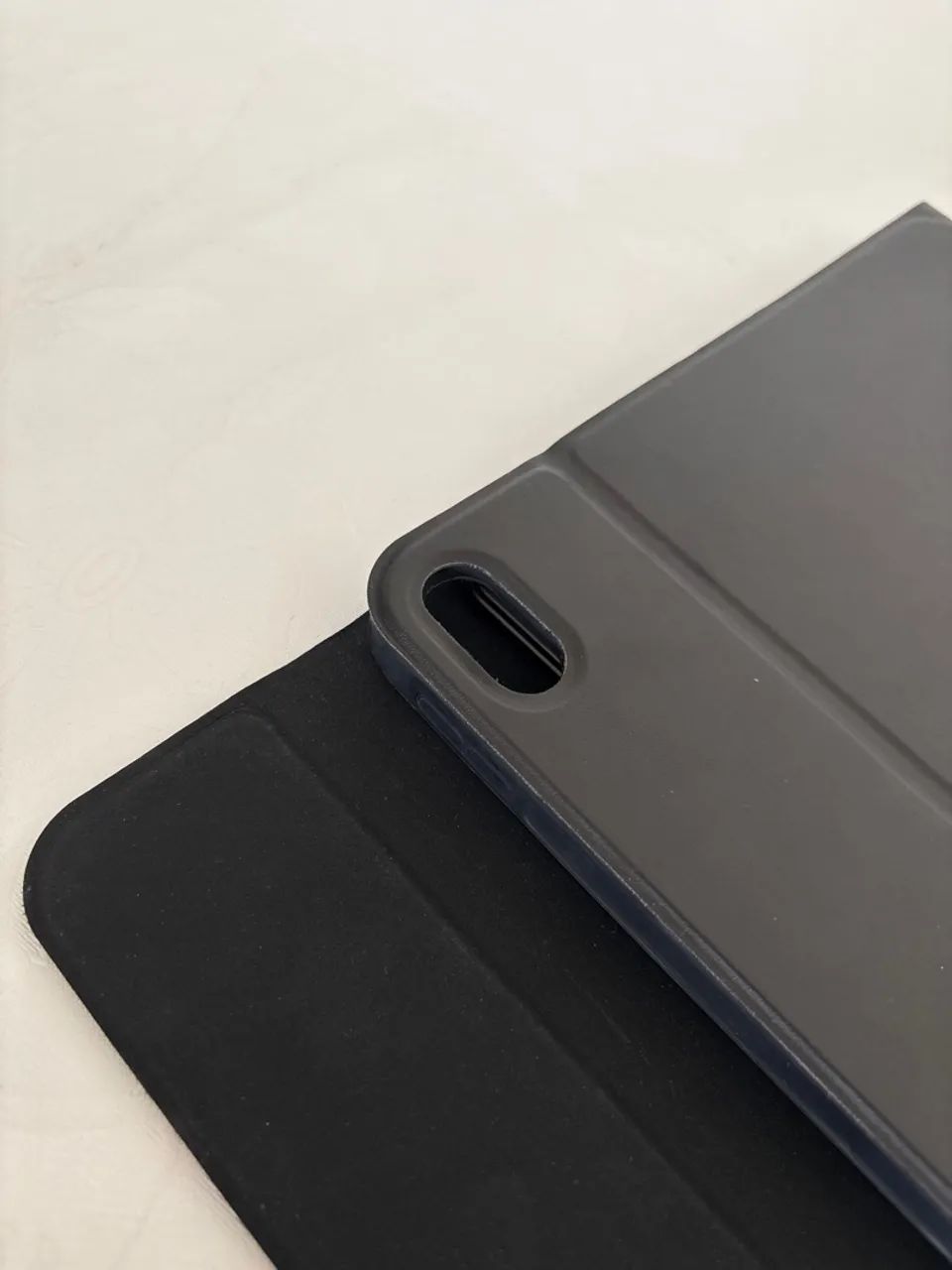 Capa com teclado IPad Air  - Foto 4