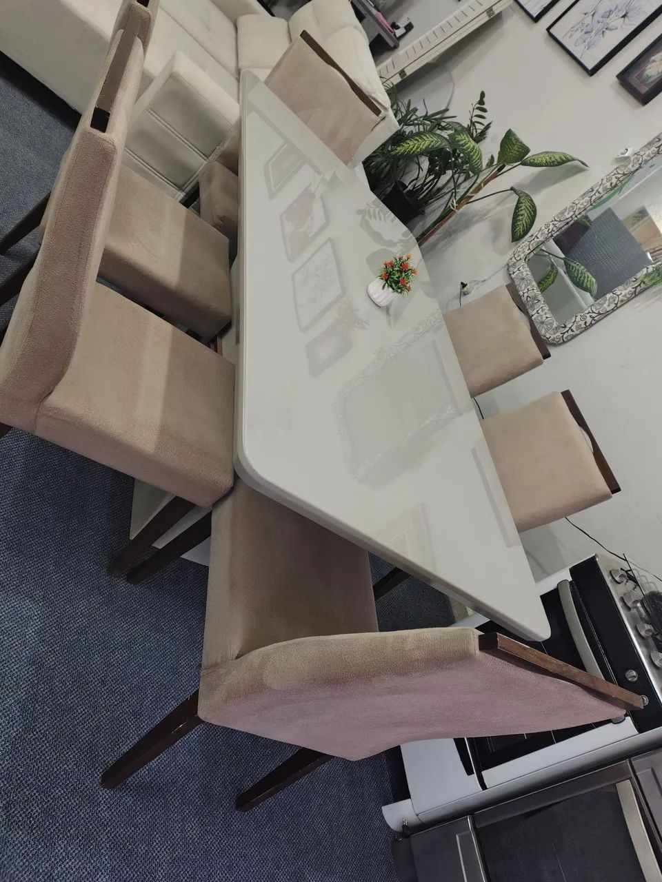 Conjunto mesa com 6 cadeiras de madeira maciça! - Foto 2