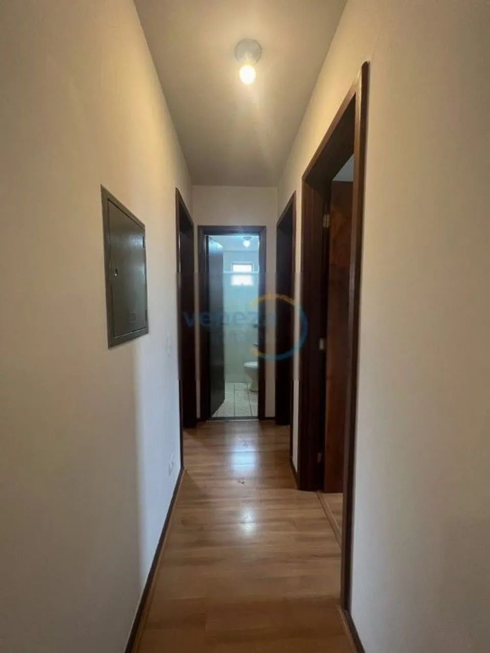 Apartamento para alugar no Edifício Petrópolis, Centro de Londrina - Foto 4