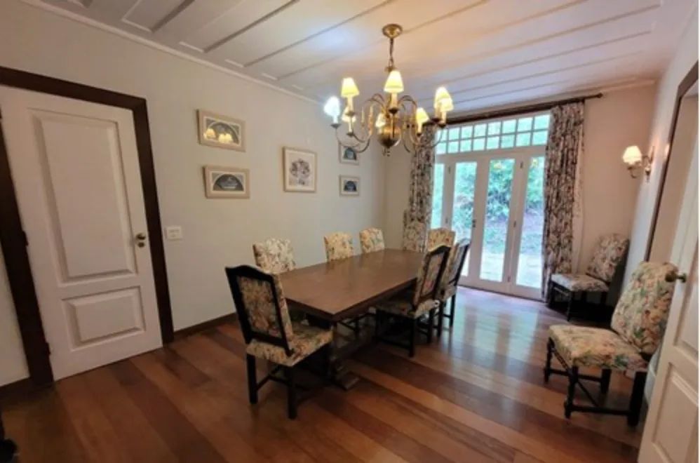 Casa para venda em Posse com 5 quartos, sendo 3 suítes, 256m² - Foto 4