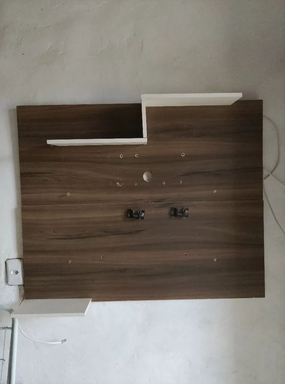 Painel de tv. 100