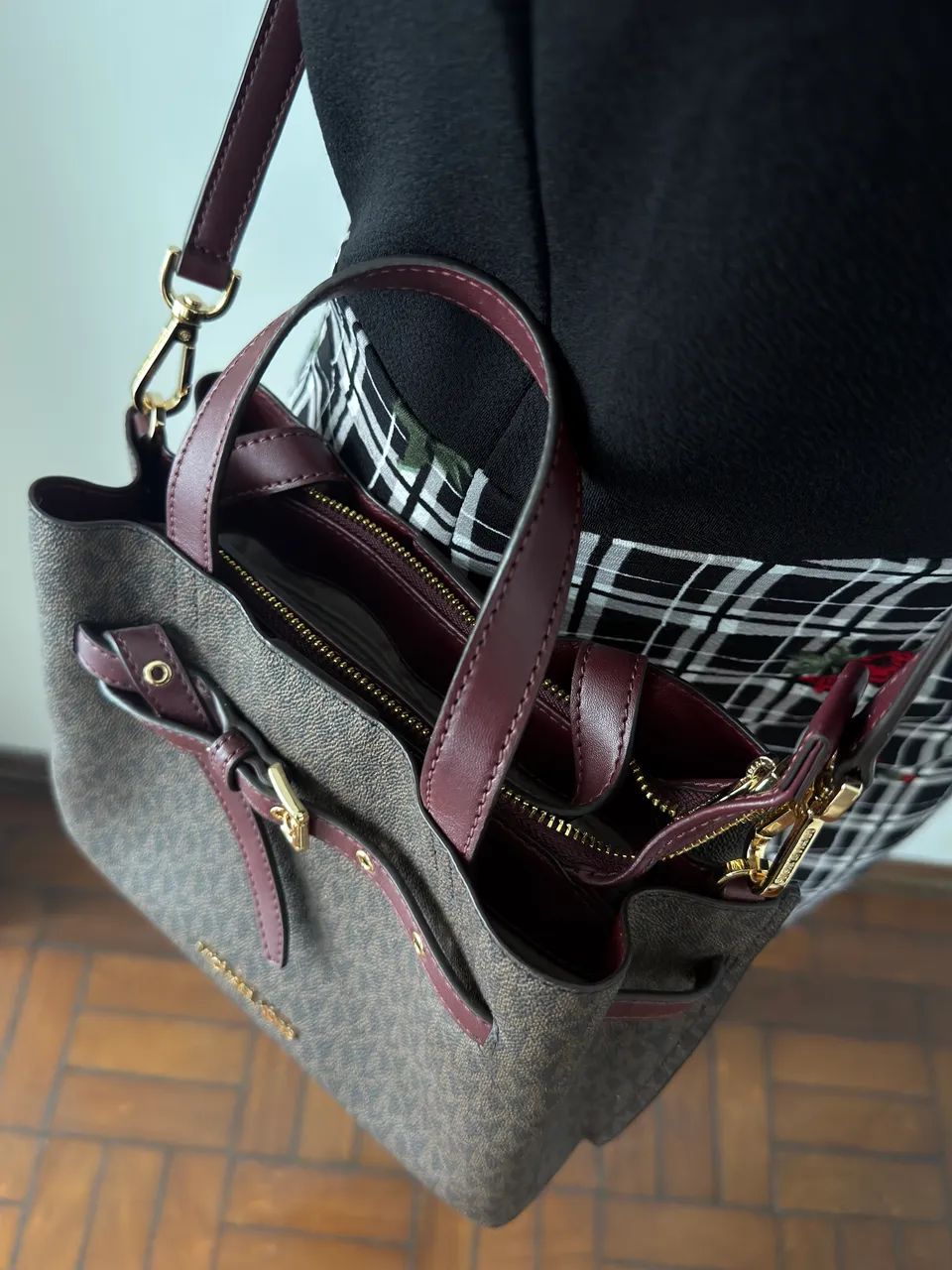 Bolsa michael kors Emília   - Foto 2
