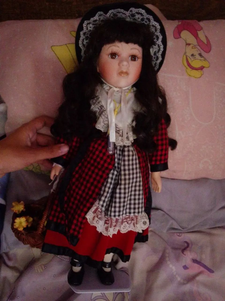 Boneca haunted de porcelana