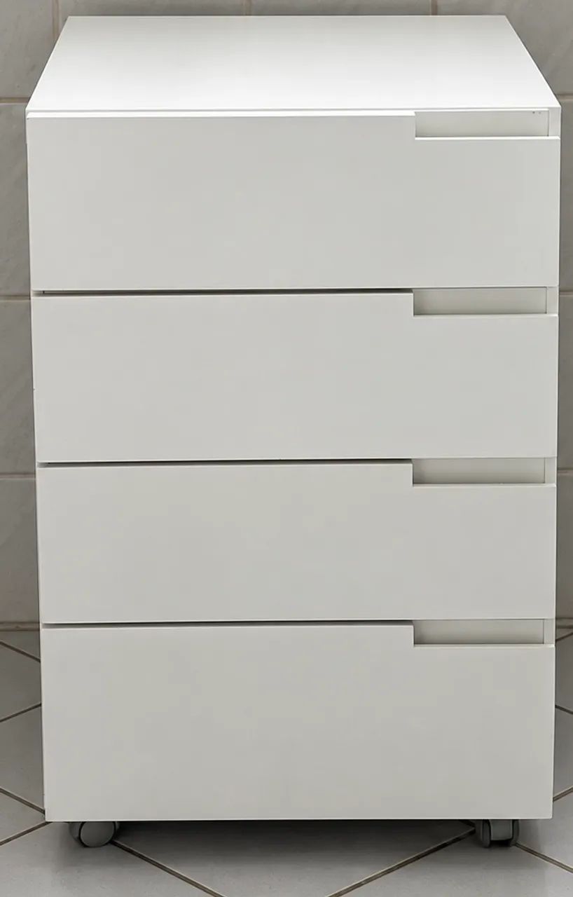 Gaveteiro branco 