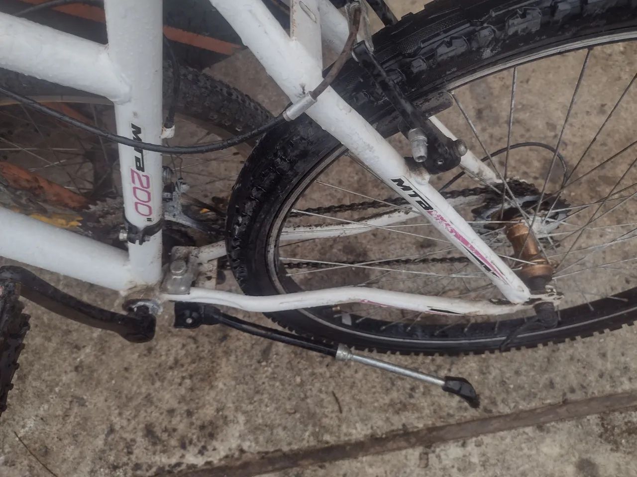 Bicicleta semi nova  - Foto 3