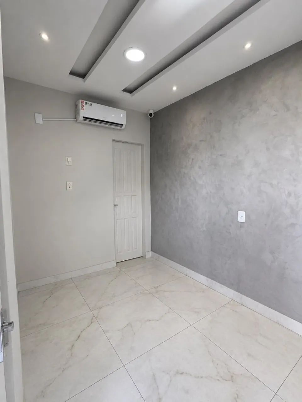 GALPÃO COMERCIAL À VENDA - PQ DAS LARANJEIRAS 450m2 - Foto 2