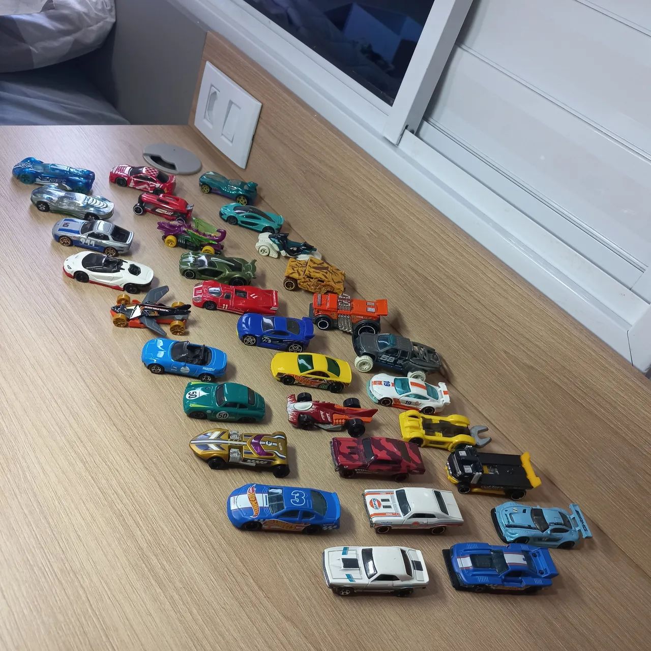 LOTE HOTWHEELS - Foto 2