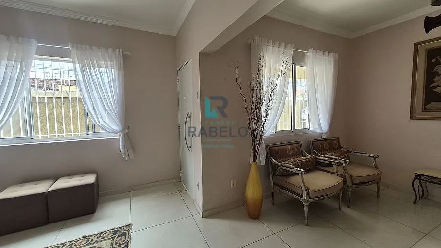 Casa com 3 dormitórios na Vila Celeste Lorena-SP - Foto 5