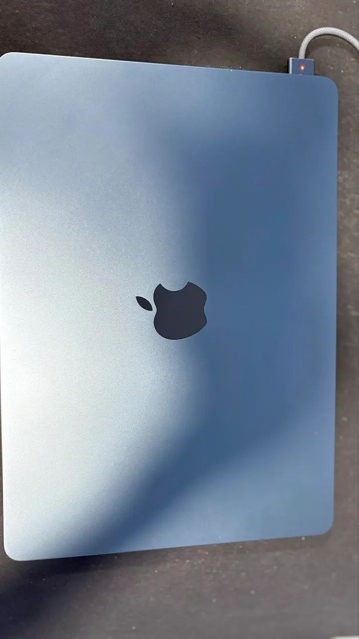 MacBook Air M2  |13,6? | 8GB RAM |256SSD - Foto 2
