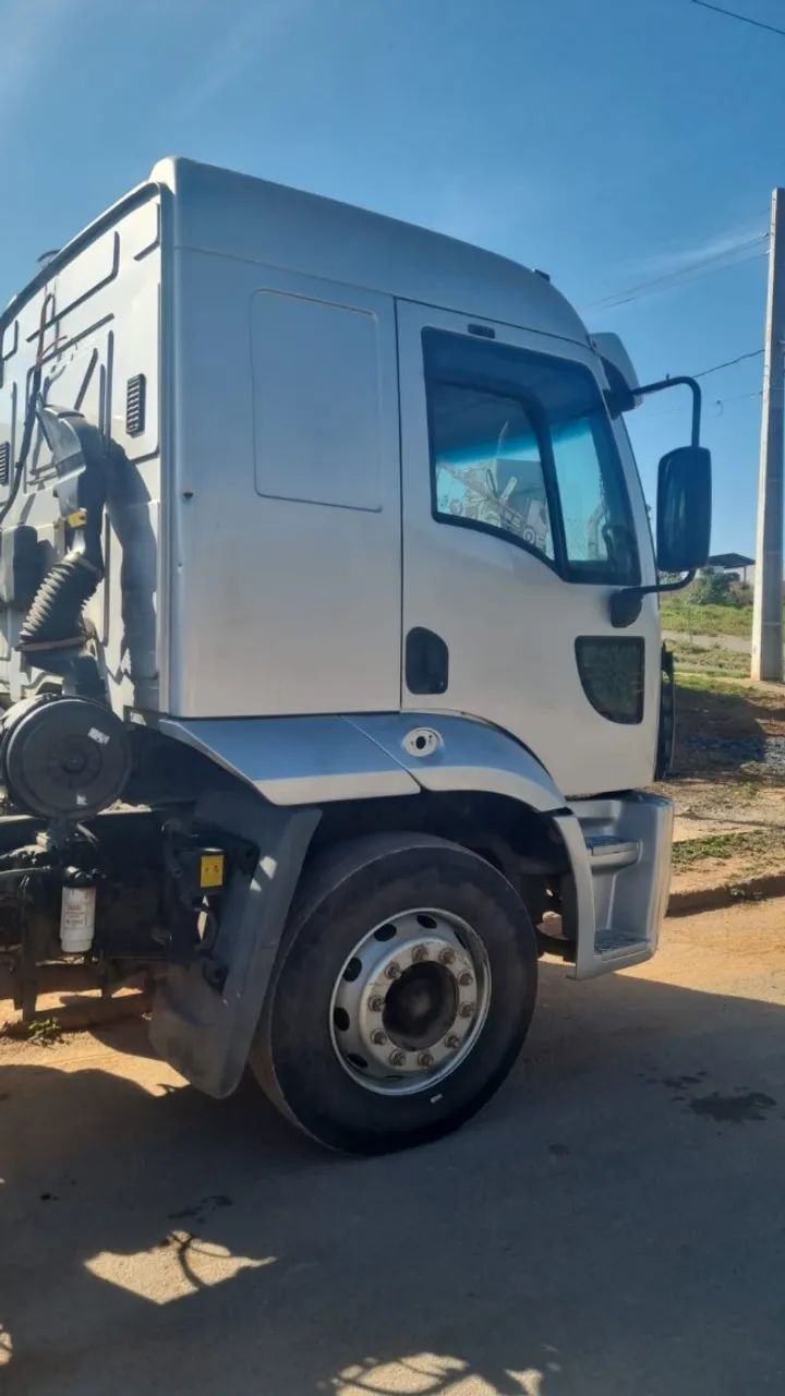 FORD 2423 2013 LEITO
