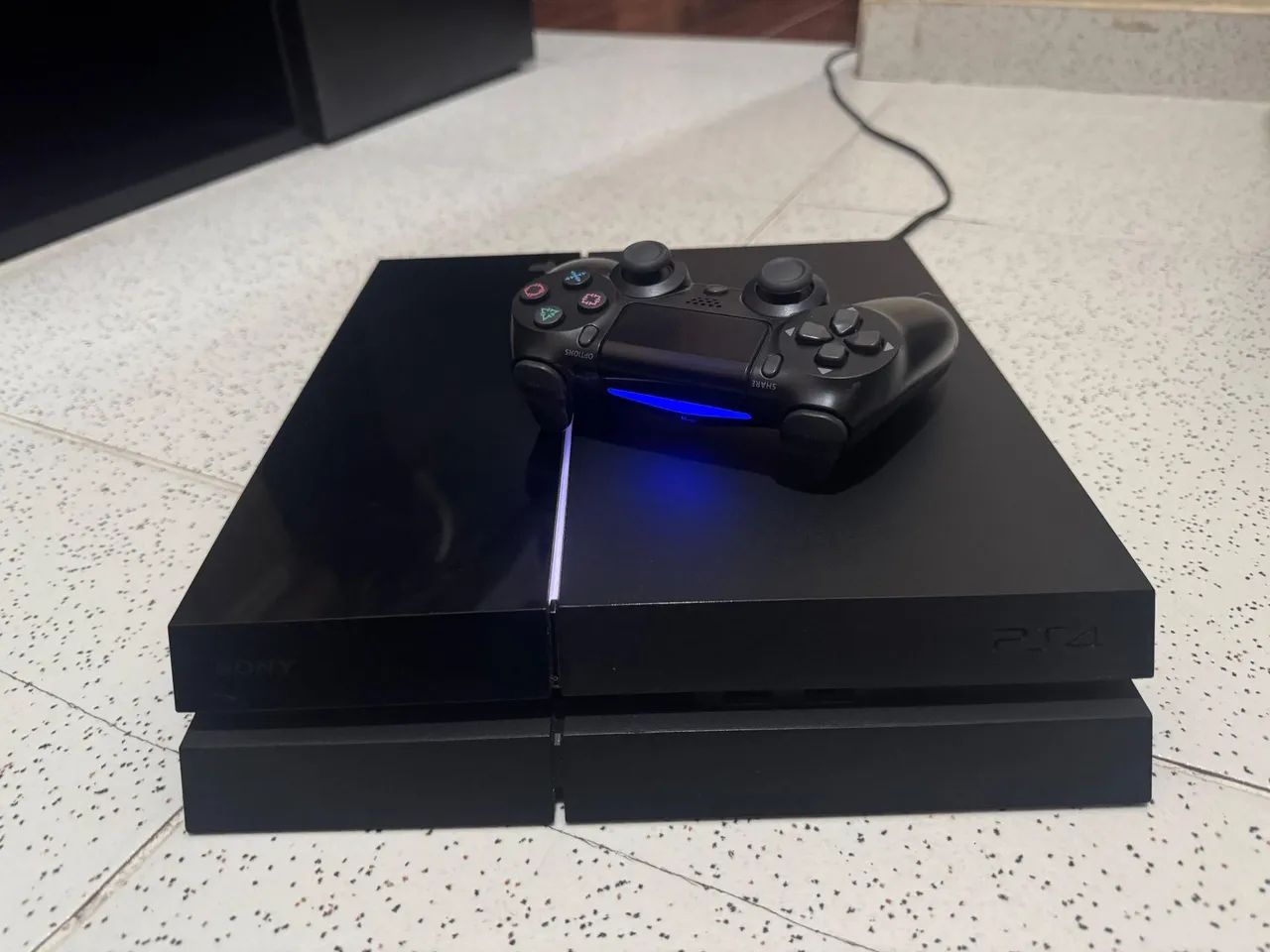 PLAYSTATION 4 FAT 