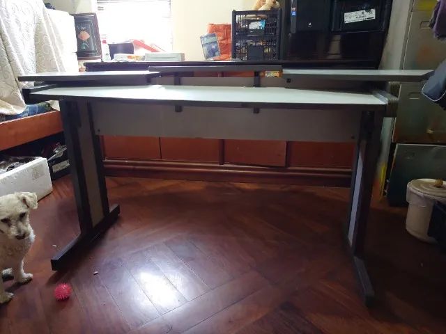 Mesa de escritório com regulagem  - Foto 4