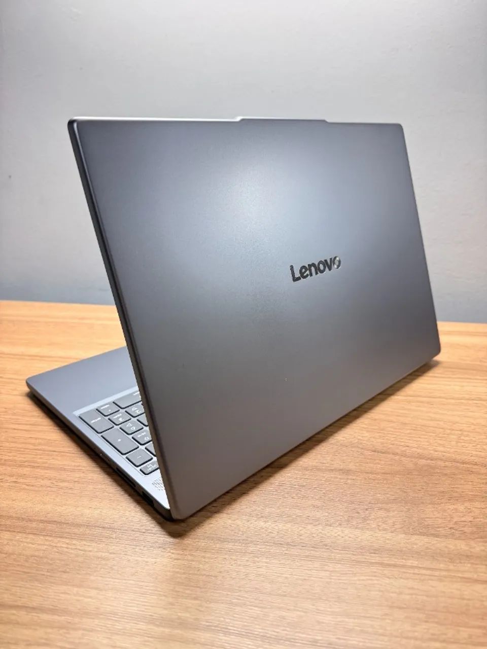 Notebook Lenovo Intel Core i5 13th DDR5 512SSD 15.6