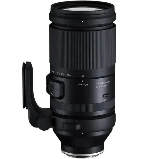Lente Tamron 17-50mm f/4 Di III VXD para Sony - Nova na caixa